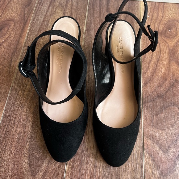 Club Monaco Suede Pumps - Picture 4 of 7